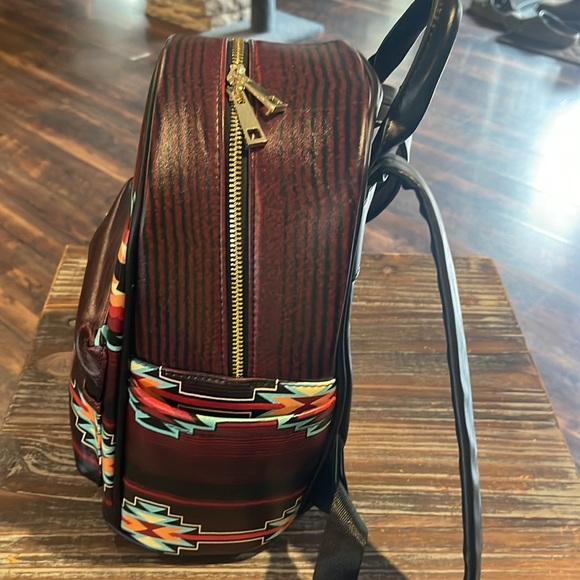 Aztec Design Backpack Purse - Picture 3 of 8